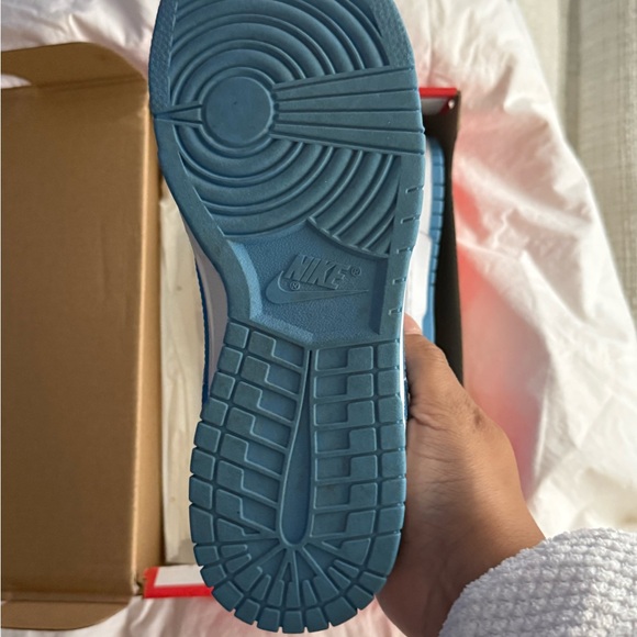 Nike Dunk Low Retro in University Blue and White 8.5 men’s worn once - Picture 10 of 10